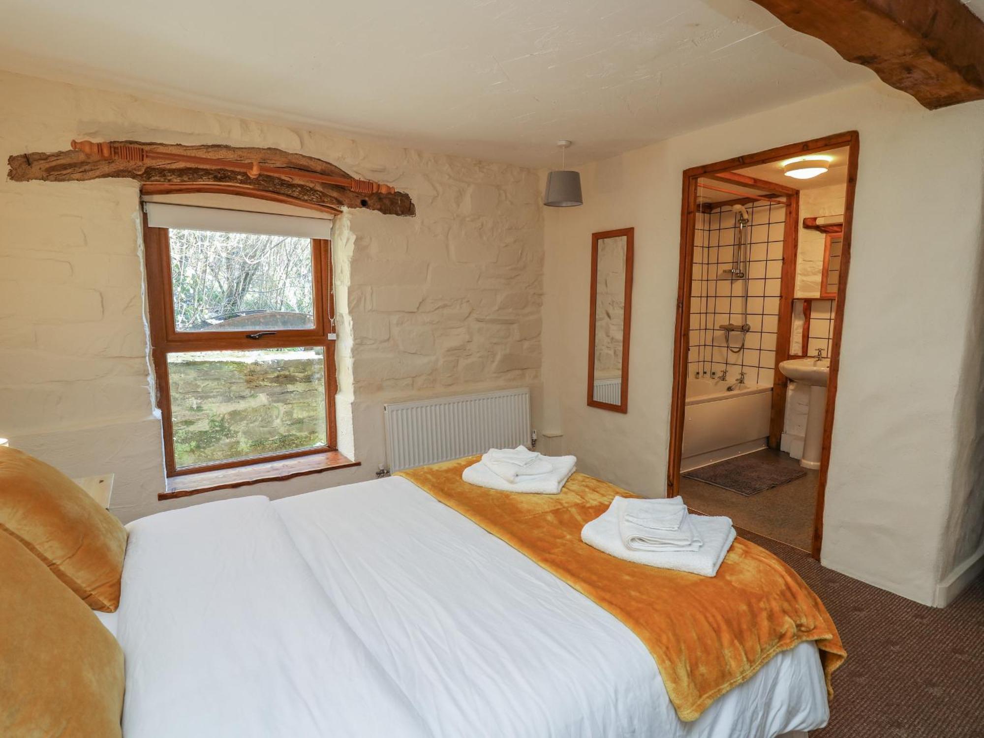 Y Felin Villa Llanybyther Buitenkant foto